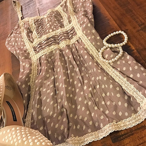 Forever 21 dainty polkadot lace lined babydoll top - Picture 2 of 5