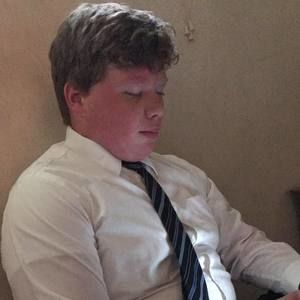 Meet your Posher, Dion