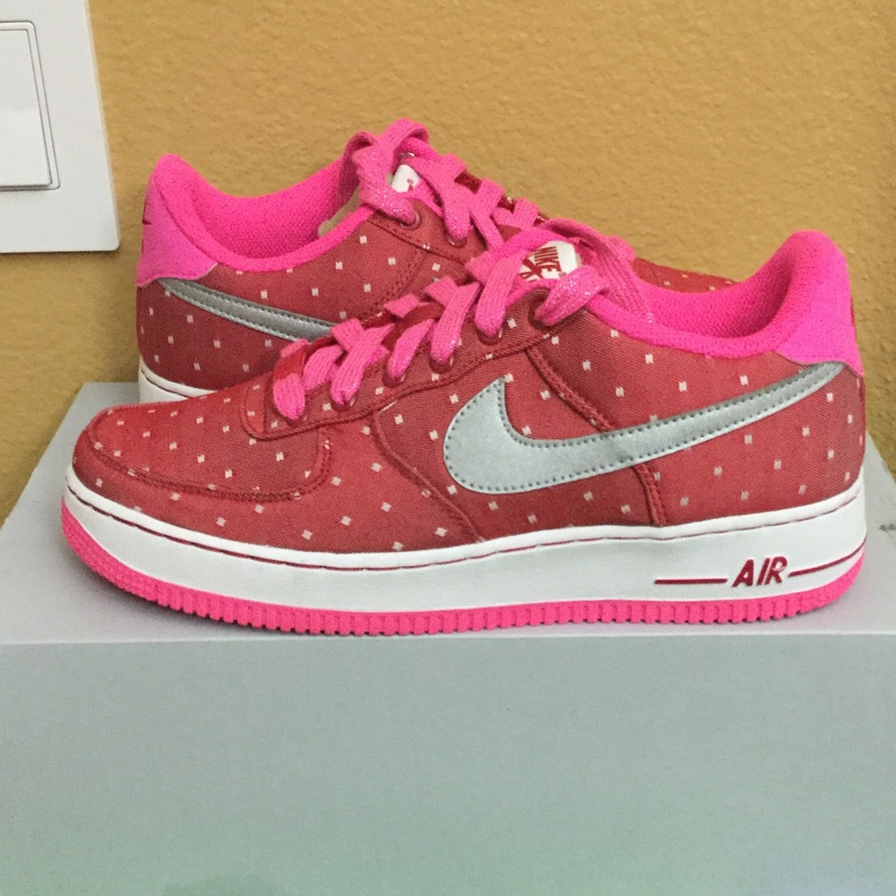 AIR FORCE 1 (GS) SiZE 7 Y