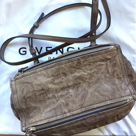 givenchy pandora medium charcoal