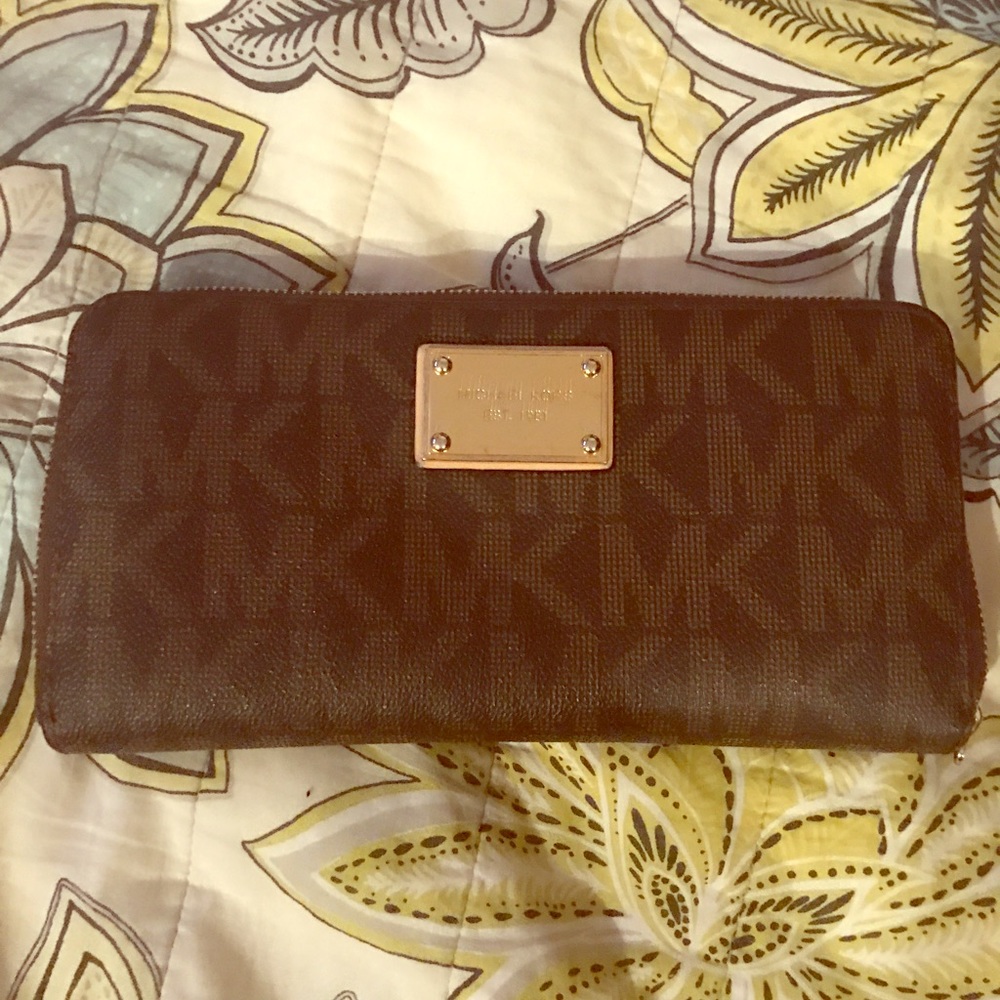 Michael Kors large wallet