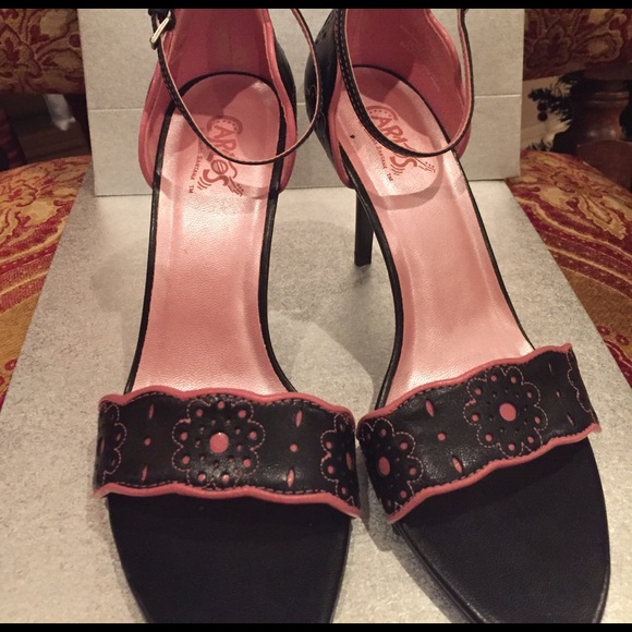 Carlos Santana heels - Picture 2 of 4