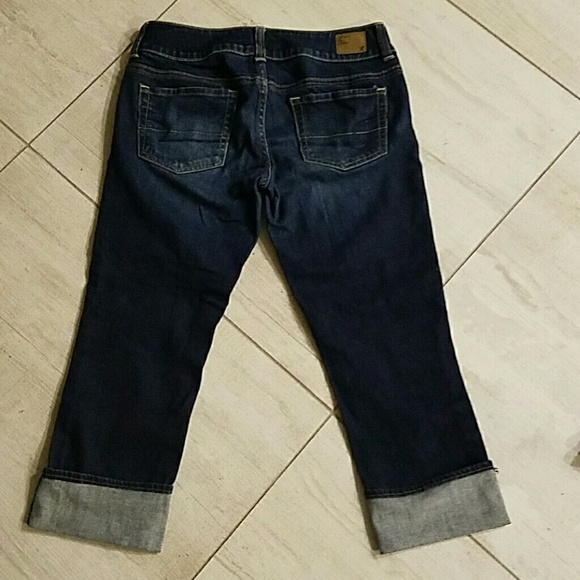 American Eagle Outfitters - Picture 3 of 4