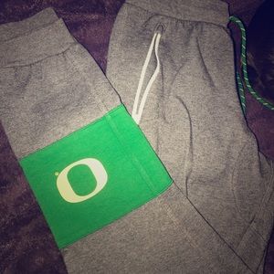 Nike Oregon duck sweats