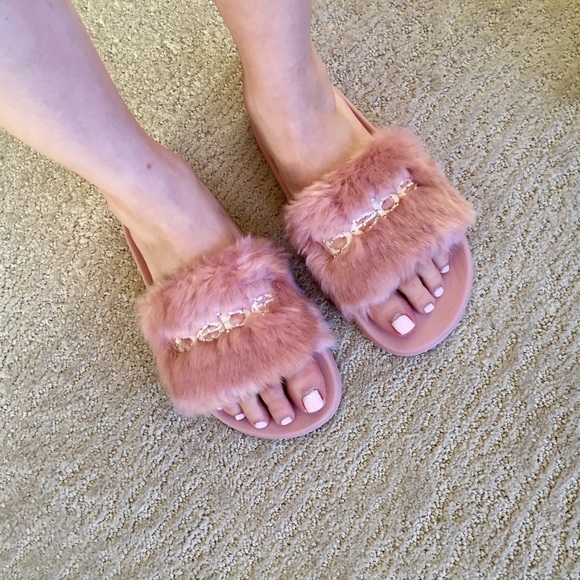 💕ONE LEFT💕 Bebe Blush Slide Sandal - Picture 5 of 5