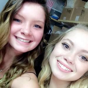 Meet your Posher, Whitney