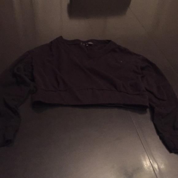Kai-aakmann  Crop Sweatshirt ( Paid $180.00 ) MED. - Picture 5 of 8