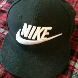 NIKE Baseball Hat