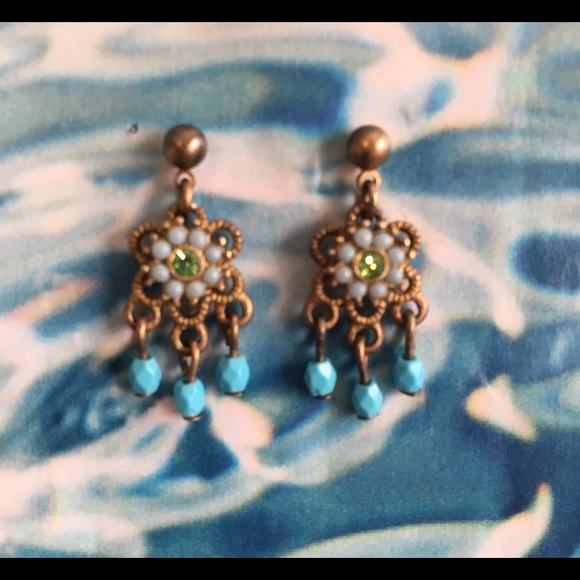 VINTAGE Jewelry - VINTAGE TURQUOISE BLUE PERIDOT PIERCED EARRINGS