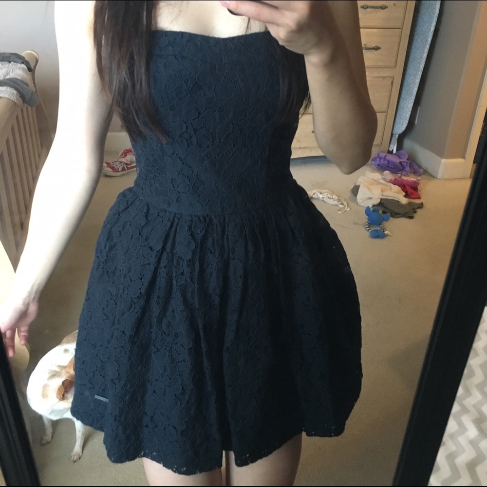 Gilly Hicks dress