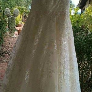 2017 Davids Bridal wedding gown