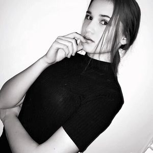 Meet your Posher, Nessa