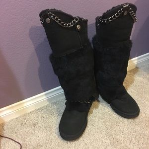 Australia Luxe Collective black furry sz 9 boots.