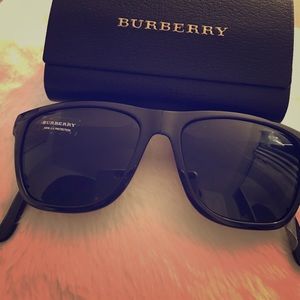 Burberry Folding Sunglasses