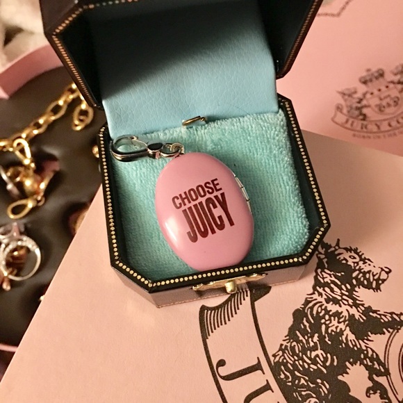 Silver Tone Knight Locket Charm (Fairytale) - Picture 2 of 2