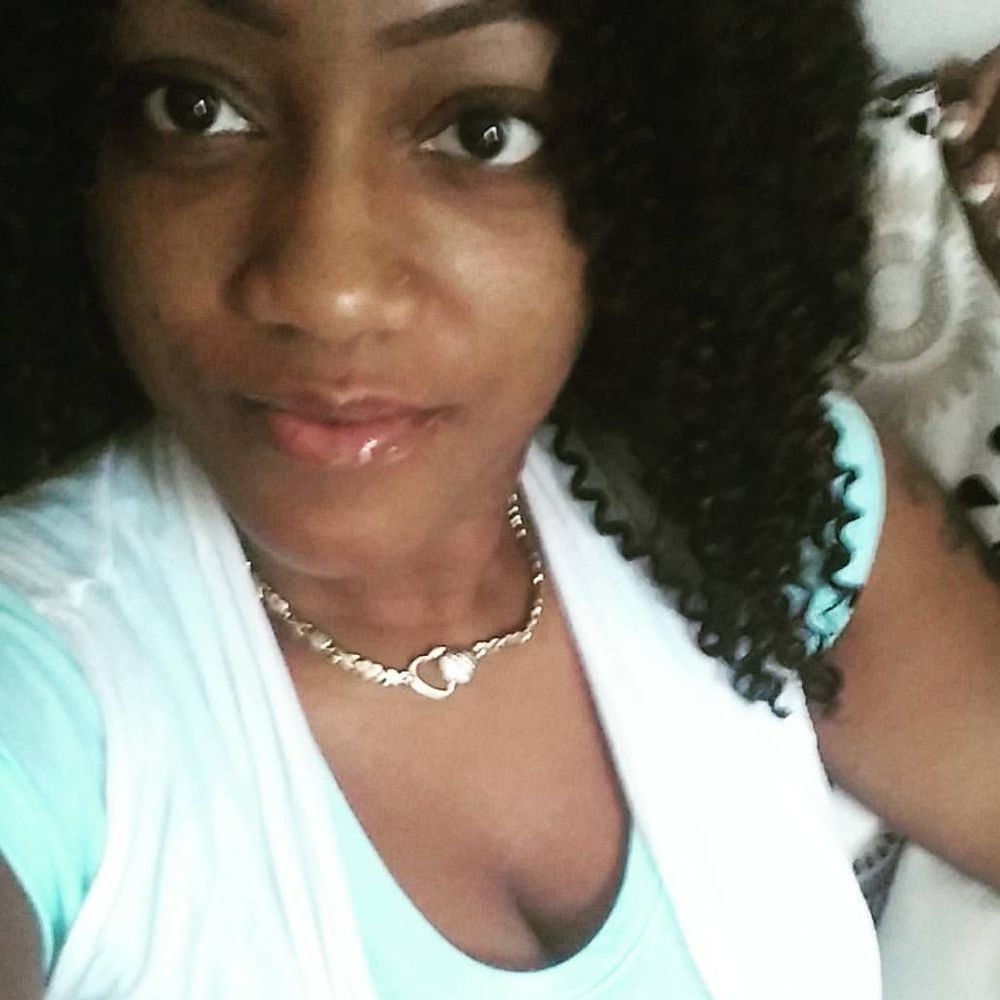 Meet your Posher, Aneesa