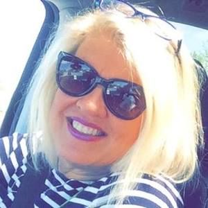 Meet your Posher, Suzanne