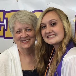 Meet your Posher, Connie