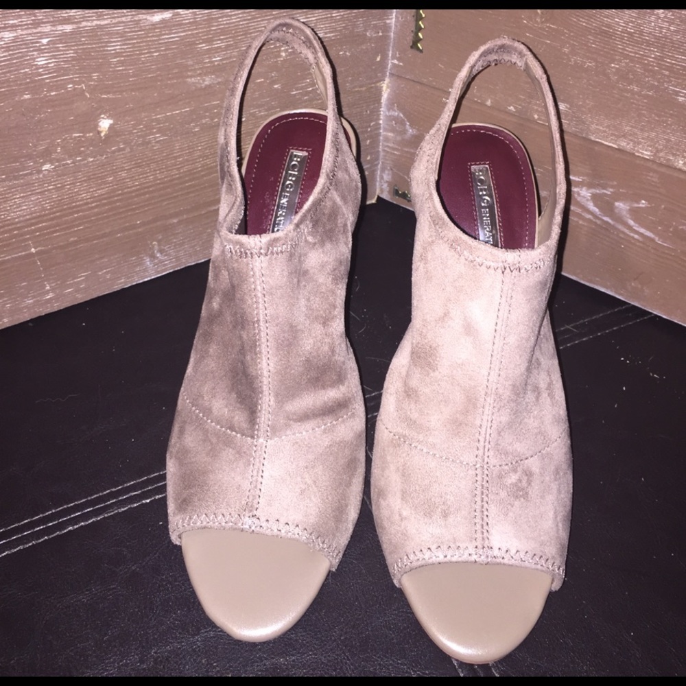 BCBG Designer Women's Shoes