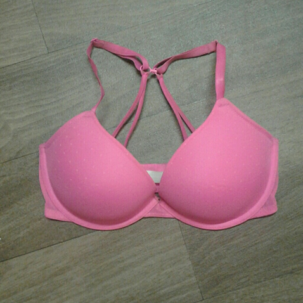 Bra 36 D - straps can snap together in the back