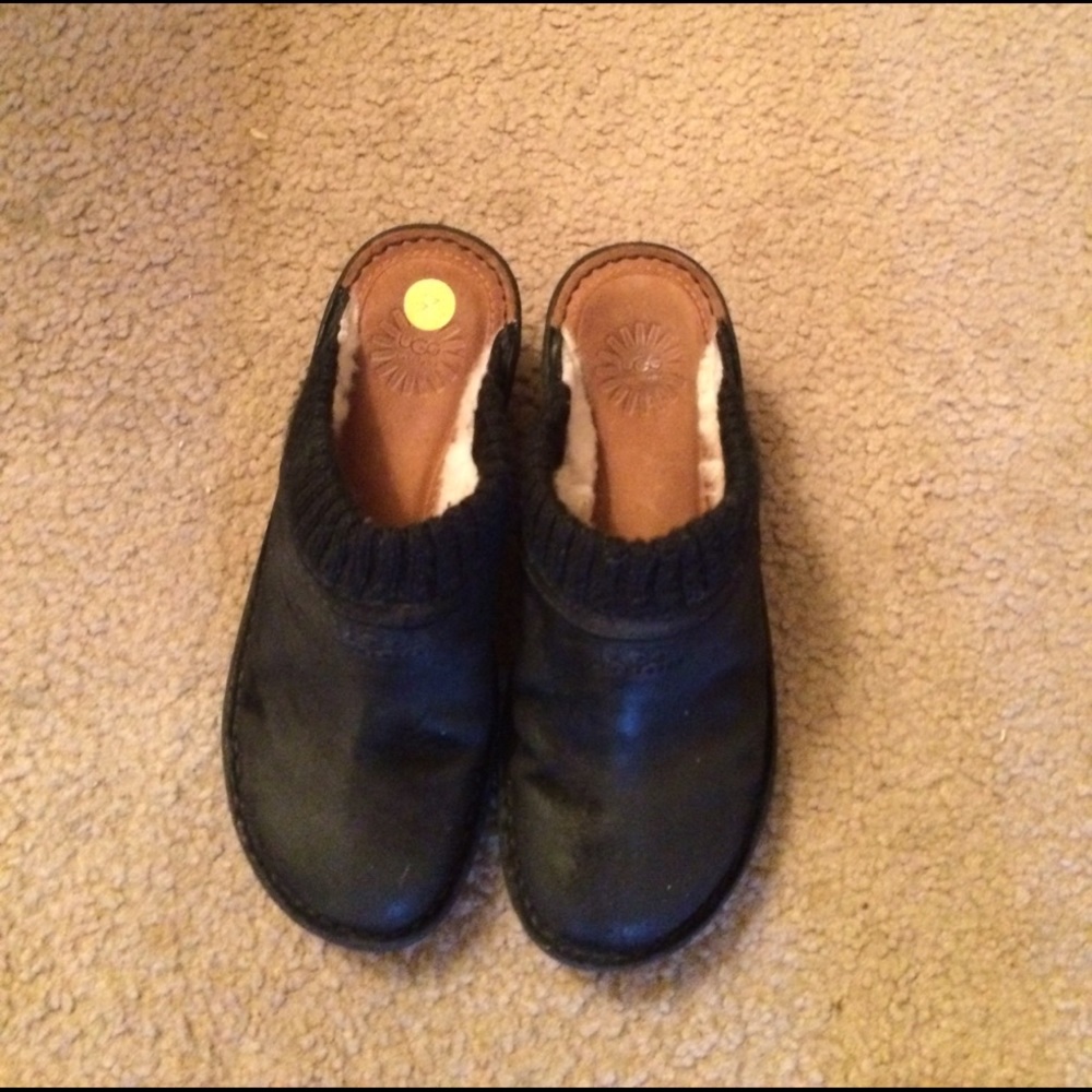 Ugg clogs