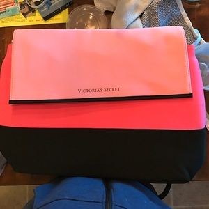 Victoria's secret Cooler messenger bag new