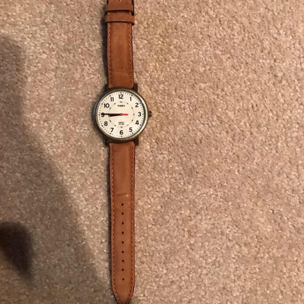 Brown leather large face timex watch "weekender"