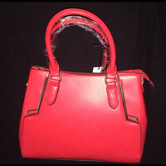 Purses - Picture 2 of 8