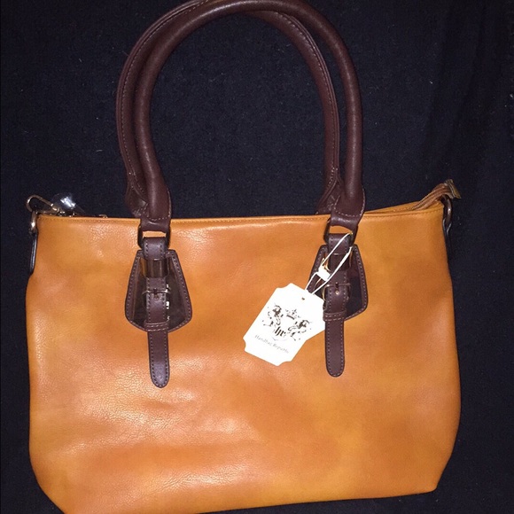 Purses - Picture 3 of 8