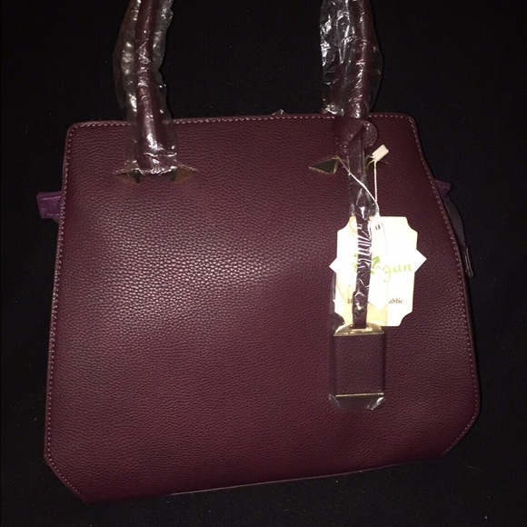 Purses - Picture 7 of 8