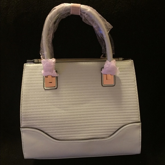 Purses - Picture 2 of 3