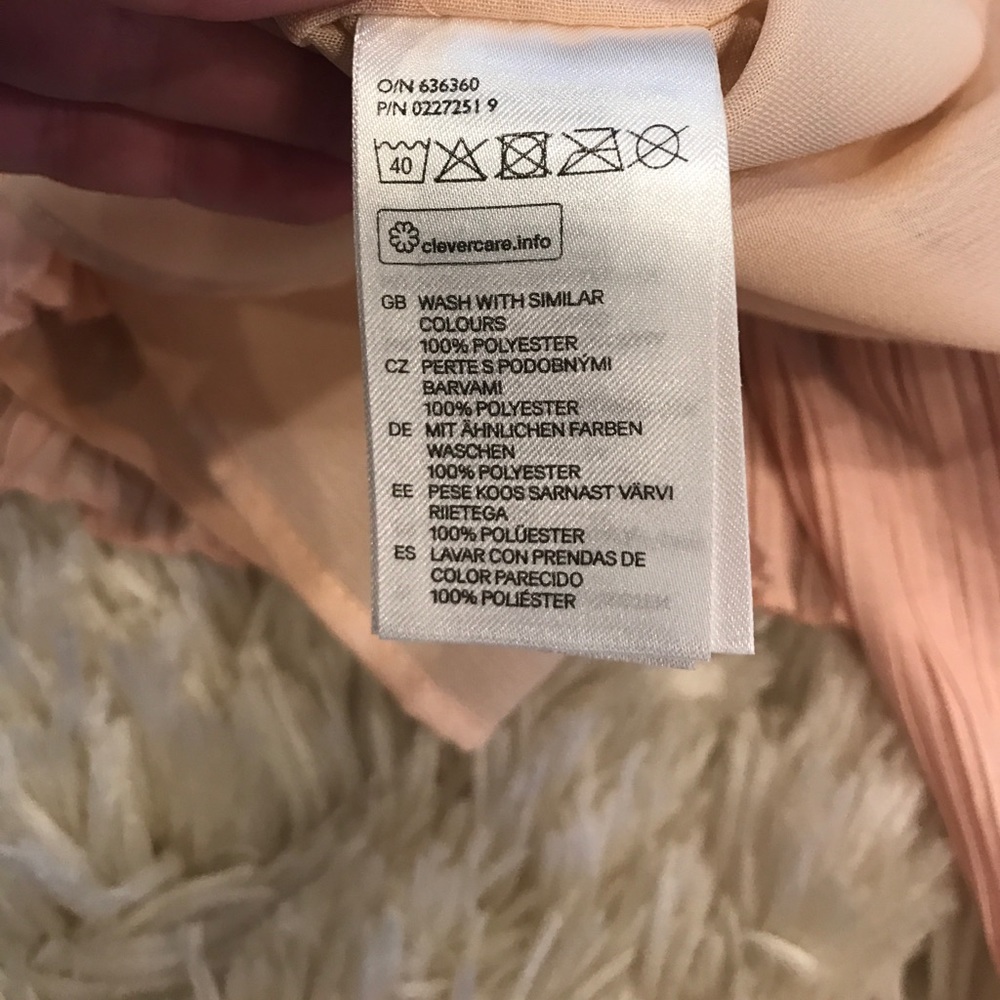 H&M ribbed tank - Picture 6 of 6