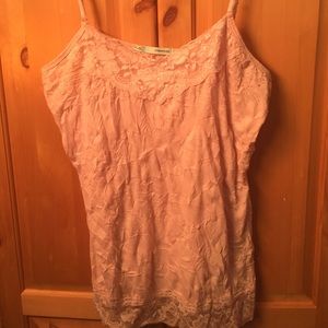 Pink tank top