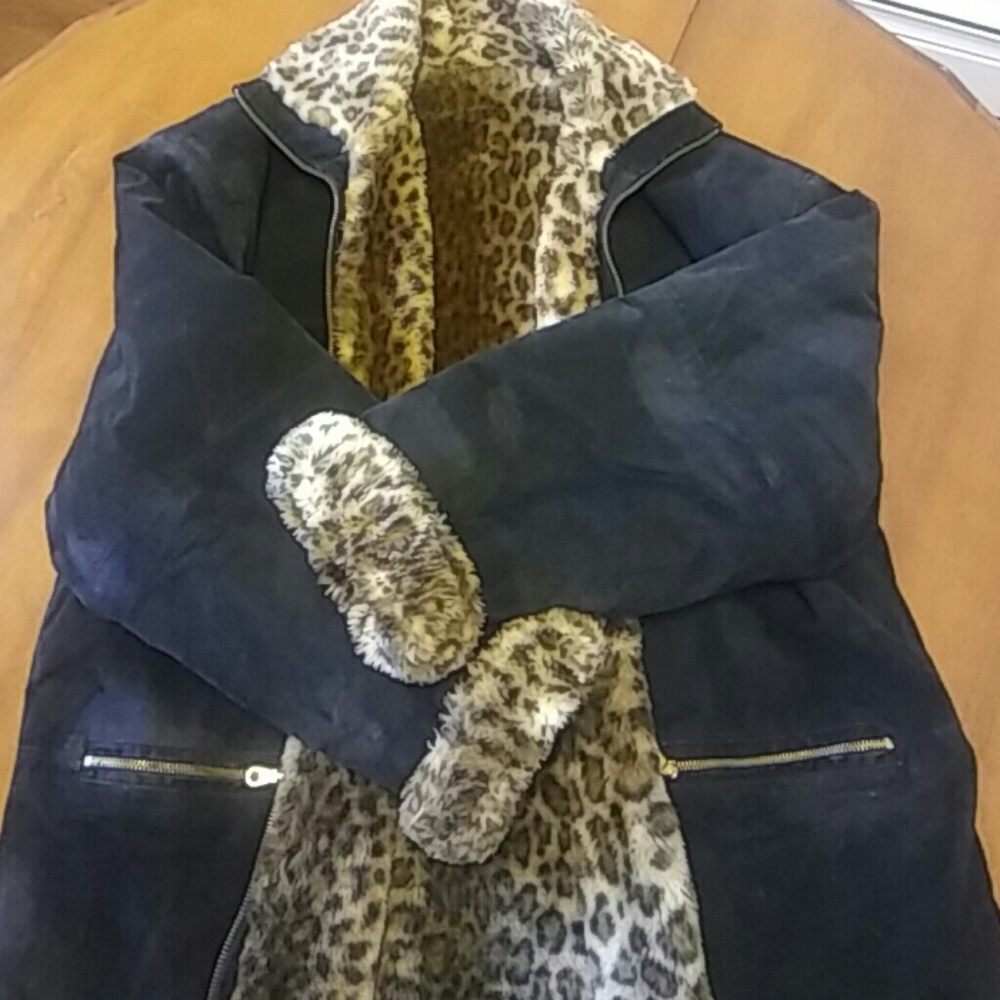 Jacket - Picture 2 of 3