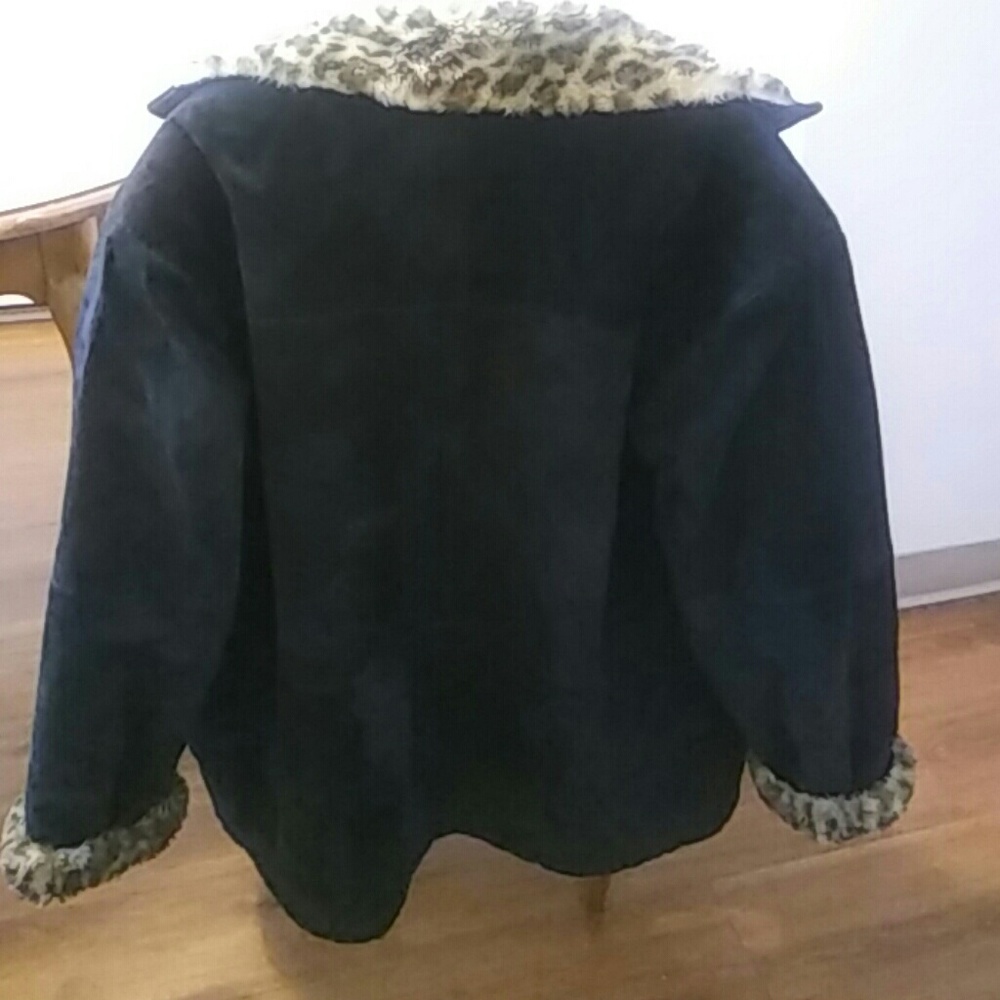 Jacket - Picture 3 of 3