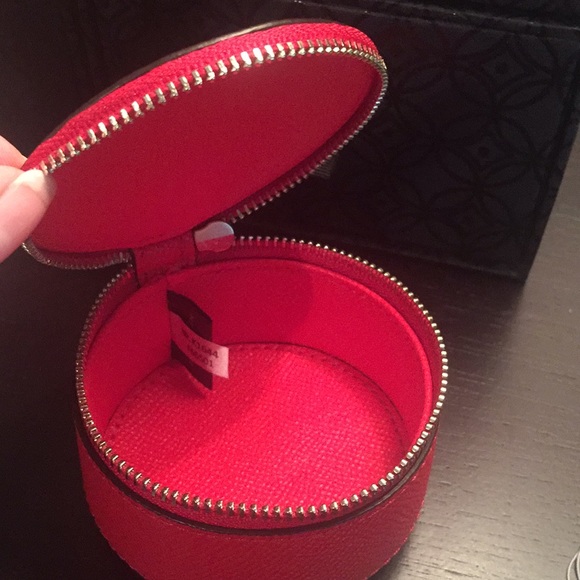 NOT FOR SALE Coach-Round Trinket "box" NWT - Picture 4 of 4