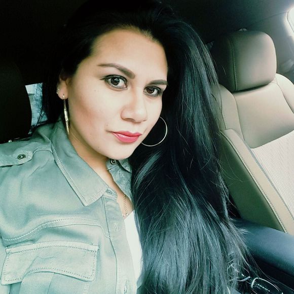 Meet your Posher, Abby - Picture 1 of 1