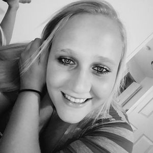 Meet your Posher, Eleanor