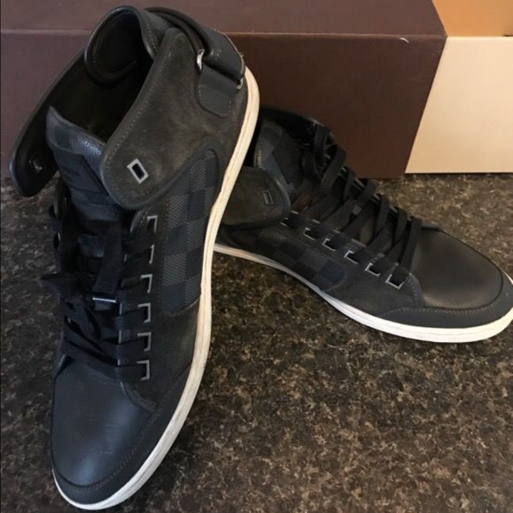 Louis Vuitton Sneakers