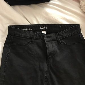 Black legging fit denim pants