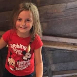 Meet your Posher, Amy