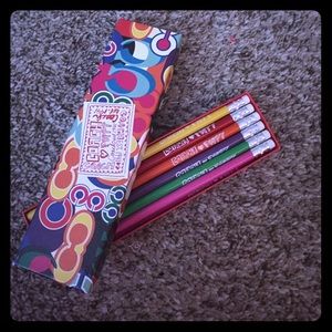Authentic Coach poppy pencil set