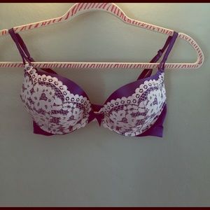 Victoria Secret Bombshell bra