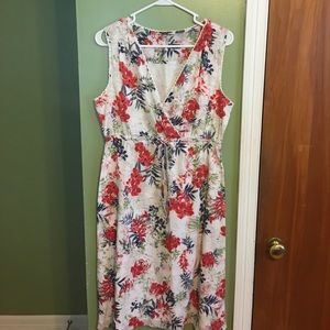 Eddie Bauer sleeveless dress. Beautiful