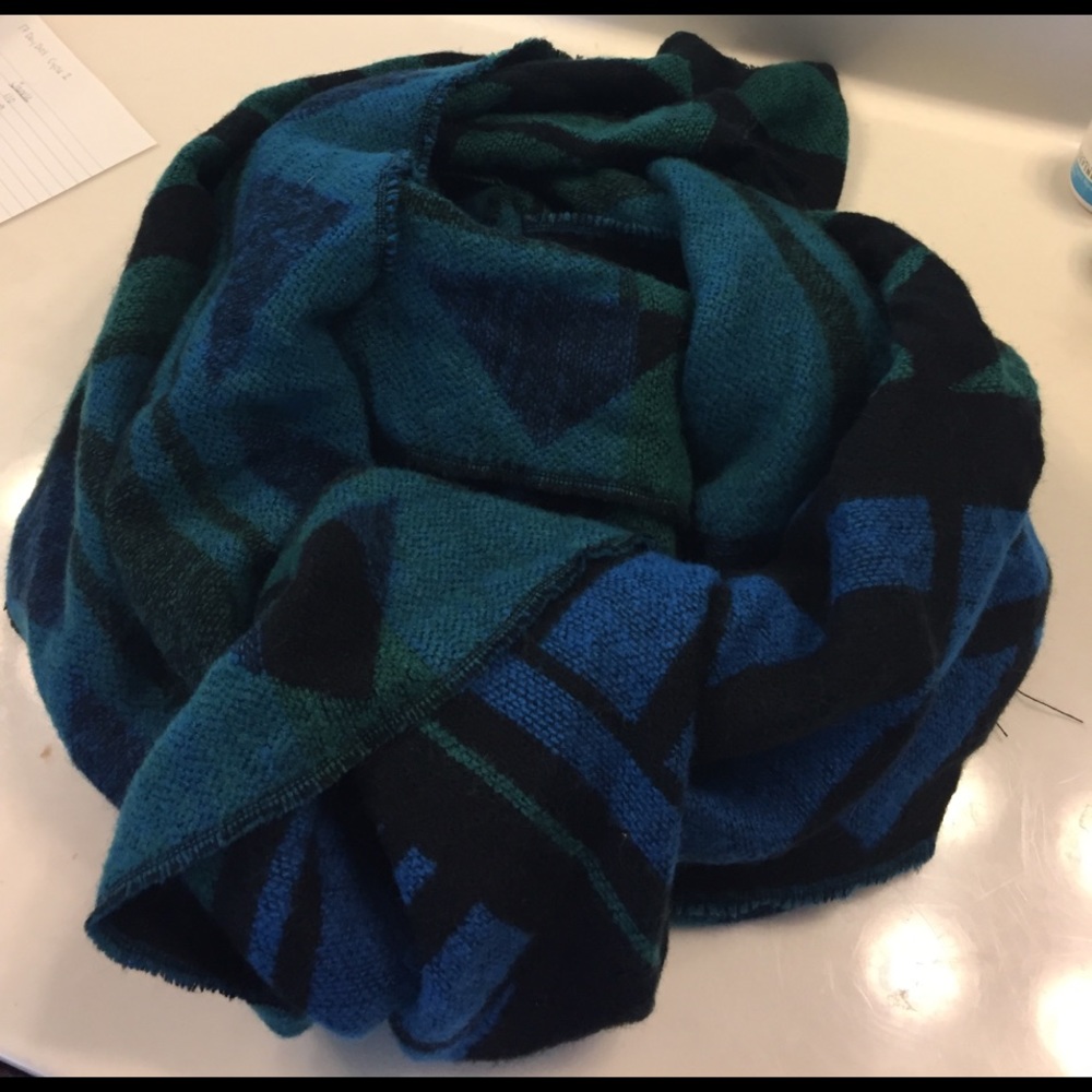 Blanket scarf