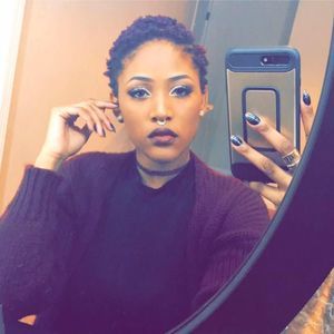 Meet your Posher, Shay