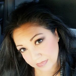 Meet your Posher, Isabella