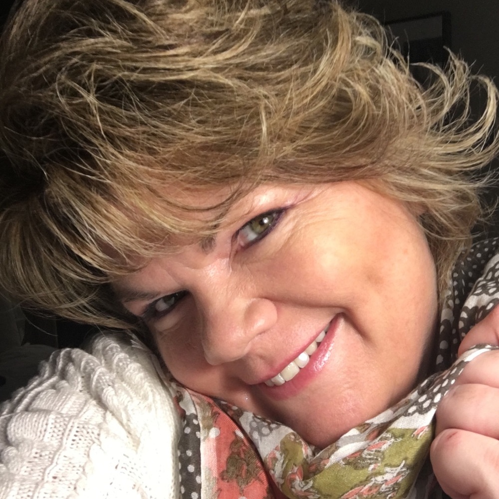 Meet your Posher, Michele