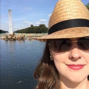 Meet your Posher, Siobhan