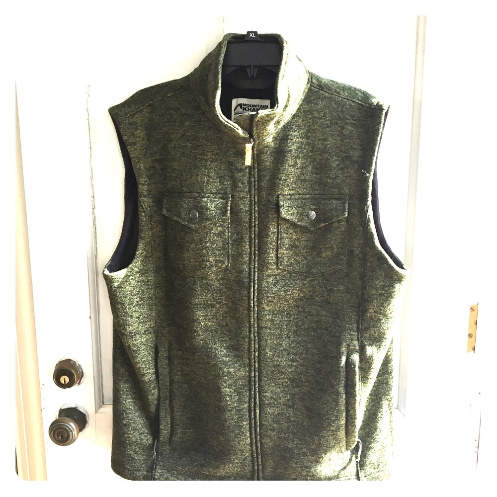 REDUCED!! Mountain Khakis Vest